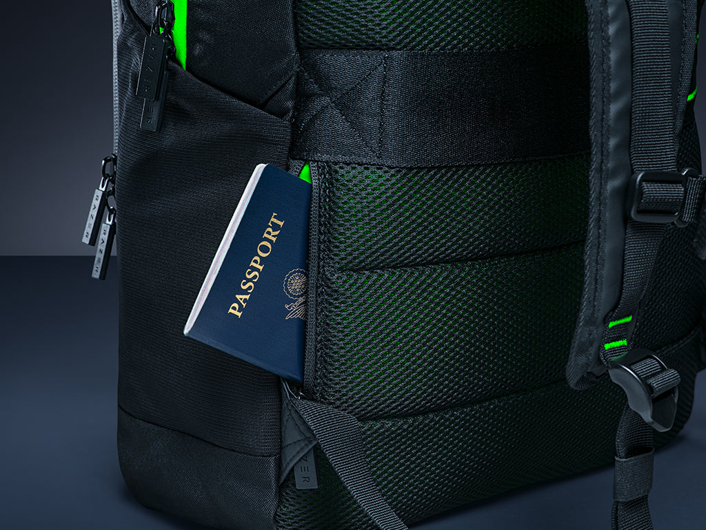Nahrbtnik Razer Rogue Backpack V4 16'', črn